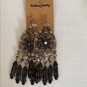 Oval big daisy two tone earrings fashion